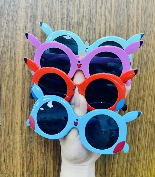 MẮT KÍNH PIKACHU ĐÁNG YÊU CHO BÉ (1)