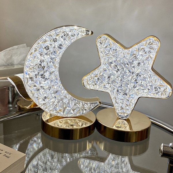 Đèn Pha Lê Trang Trí Decor Hình Ngồi Sao (12)