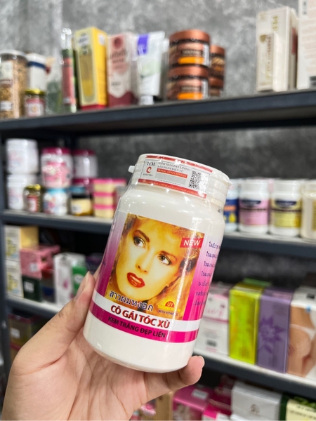 KEM BODY KÍCH TRẮNG CÔ GÁI TÓC XÙ 500GR (7) '