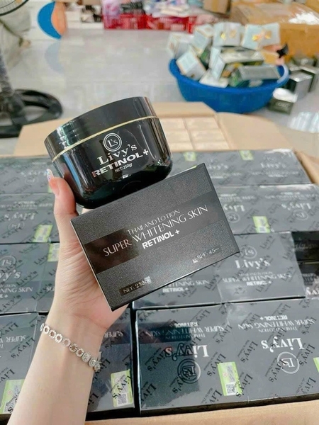 KEM BODY LIVY ĐEN RETION 2 MẪU CŨ MỚI (8)
