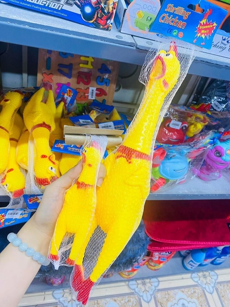 Con Gà Bóp Kêu Cho Bé Size To (2)