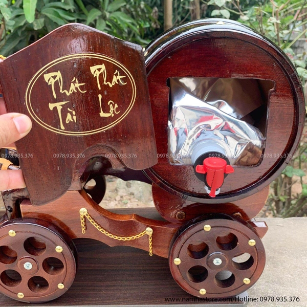 trau keo bom ruou vang