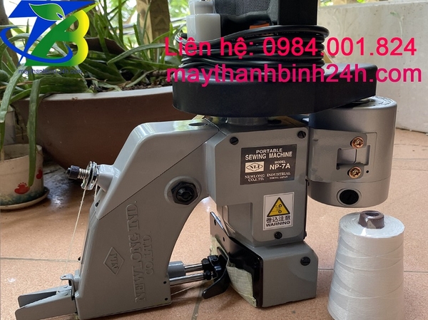 may-may-mieng-bao-gao-cam-tay-nhat-ban-np-7a