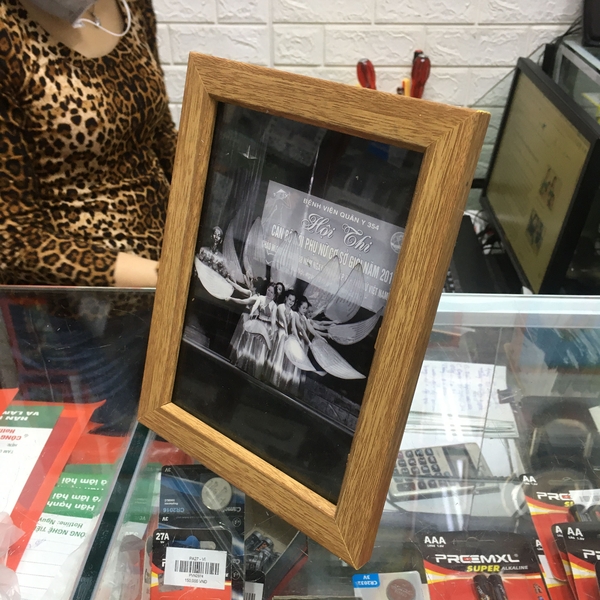 KHUNG CP1 VÂN GỖ 216