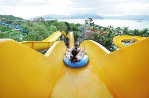 Tour Vinpearl Land Nha Trang 1 Ngày [Trọn Gói - Ưu Đãi 30%]