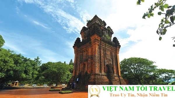 Tour Du Lịch Nha Trang Phú Yên 1 Ngày [Trọn Gói - Ưu Đãi 30%]