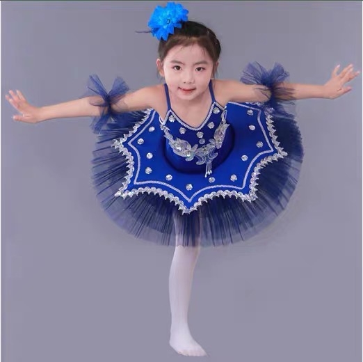 Set váy ballet biểu diễn kèm tất, hoa tay, cài tóc