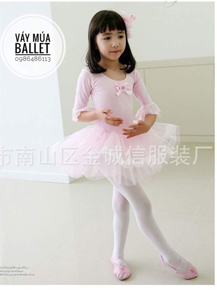 Váy múa tay loe lỡ màu hồng