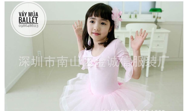 Váy múa tay loe lỡ màu hồng