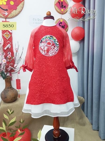 Bộ áo dài cá vọng nguyệt đón Tết