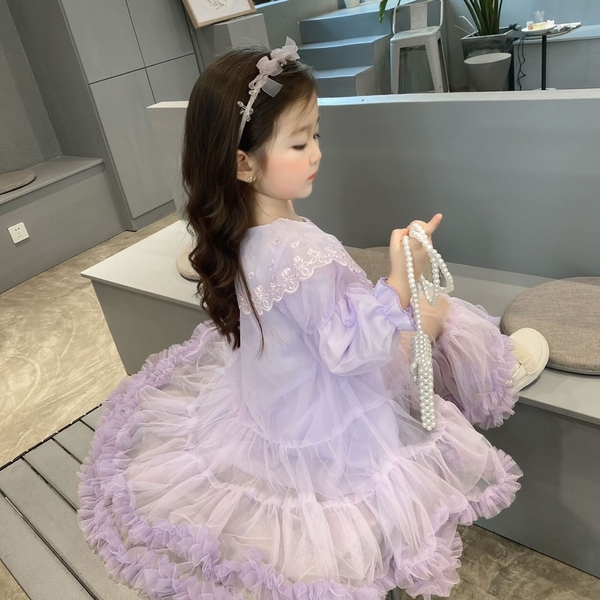 Váy công chúa tím bồng bềnh