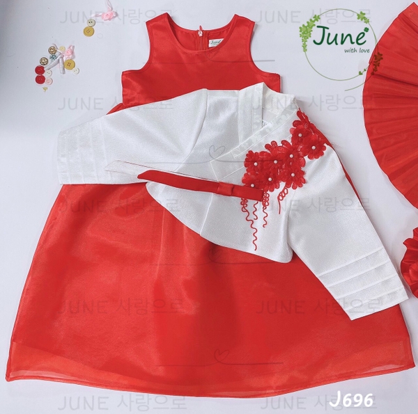 Bộ hanbok bé gái June