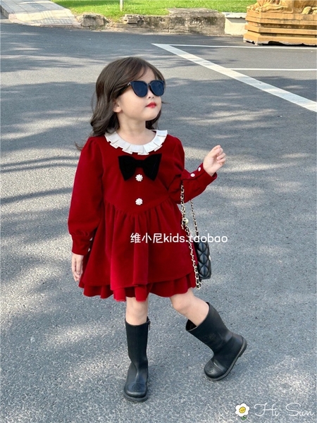 Váy nhung đỏ xinh 2 tầng