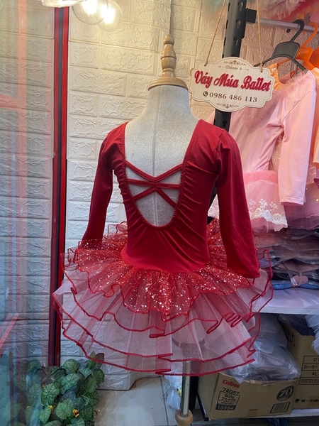 Váy múa đan lưng lấp lánh đỏ đô dài tay