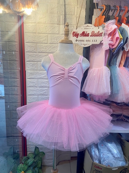 Váy múa dây nơ đáp ngực hồng lấp lánh