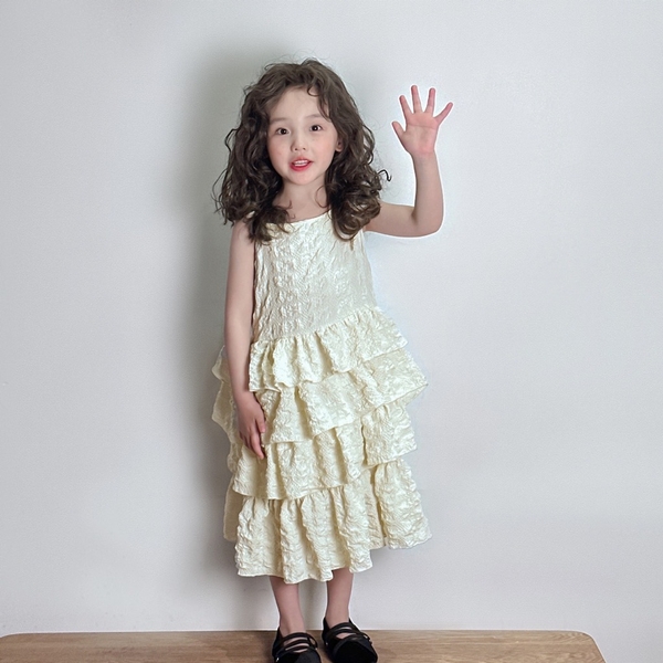 Váy 2 dây tầng xinh ambb s130