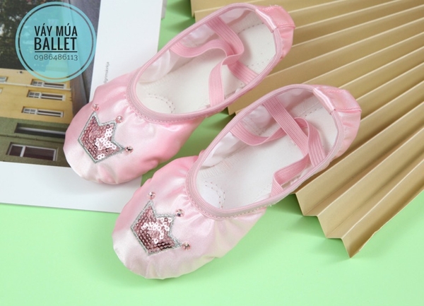 Giày vải múa satin vương miện kimsa