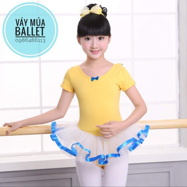 Váy múa vàng viền xanh
