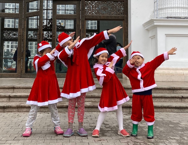 Bộ Noel bé trai, bé gái