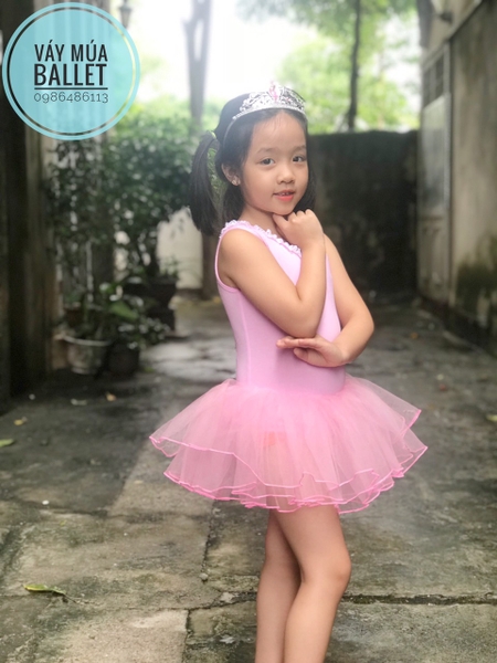 Váy múa ba lỗ viền cổ