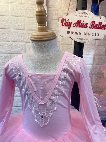 Váy múa ren V ngực viền ren dài hồng