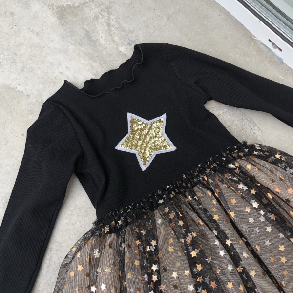 Váy công chúa voan bồng lấp lánh