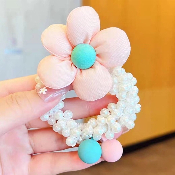 Buộc tóc vương miện