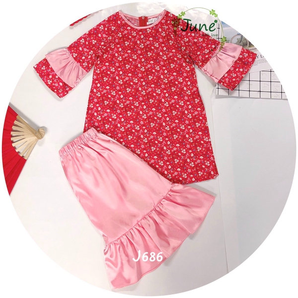 Bộ áo dài hoa nhí tay bèo xòe