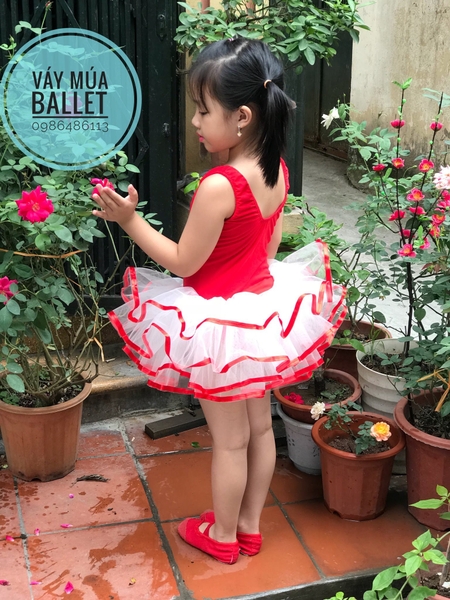 Váy múa ba lỗ 3 hoa cổ đỏ