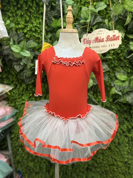 Váy múa bèo cổ vuông tay lỡ đỏ