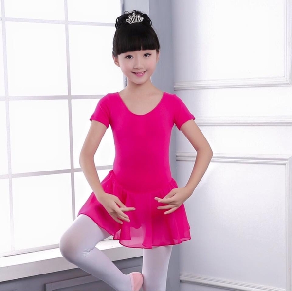 Váy tập múa tay ngắn chân voan