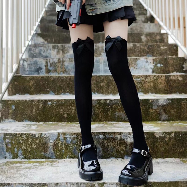 Tất đùi nơ đen