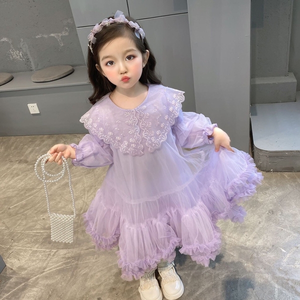 Váy công chúa tím bồng bềnh