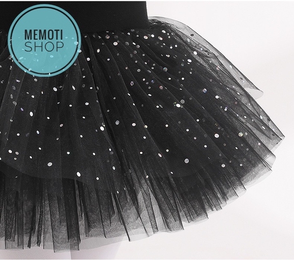 Váy múa đan lưng sao dài tay đen