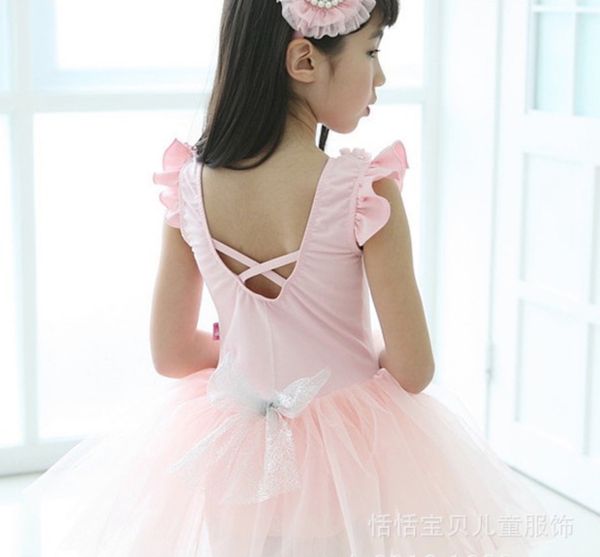 Váy múa cổ hoa hồng (trắng, hồng)