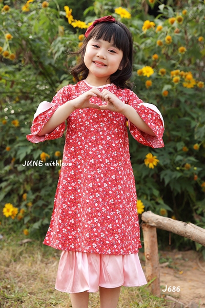 Bộ áo dài hoa nhí tay bèo xòe