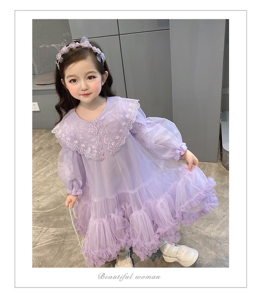 Váy công chúa tím bồng bềnh