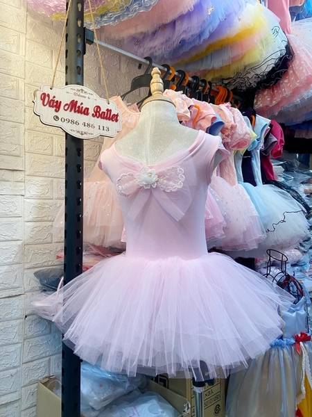 Váy múa ren ngực nơ lưng tay hến