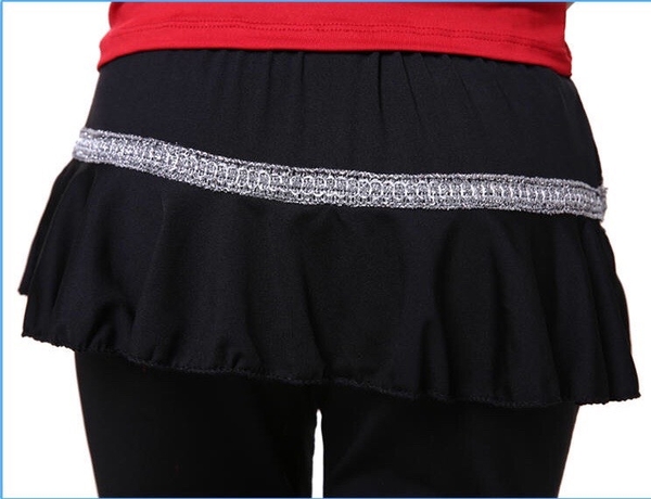 Bộ dance lệch vai tay lỡ dài