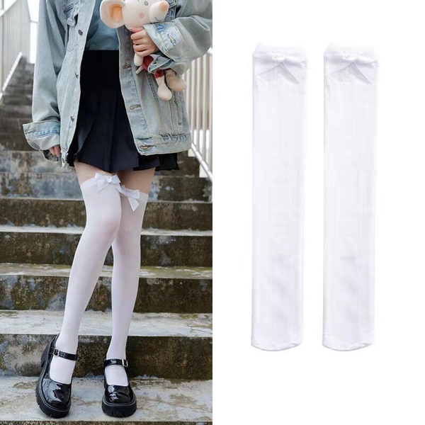 Tất cao cổ nơ trắng