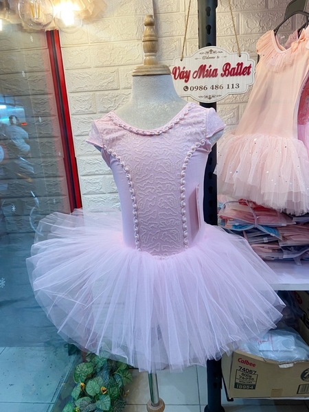 Váy múa ren ngực nơ lưng tay hến