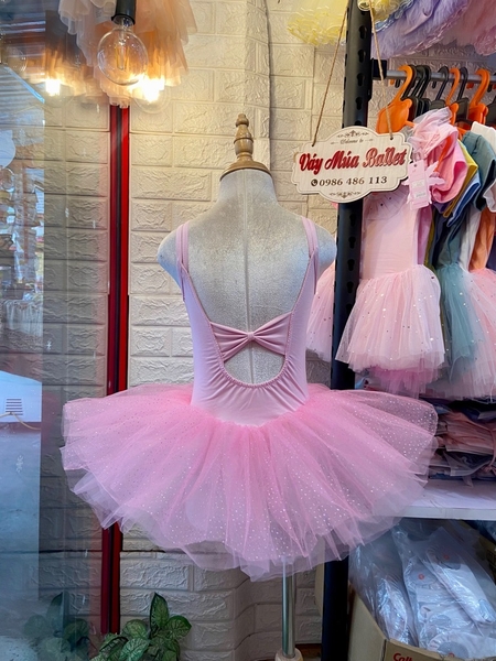 Váy múa dây nơ đáp ngực hồng lấp lánh