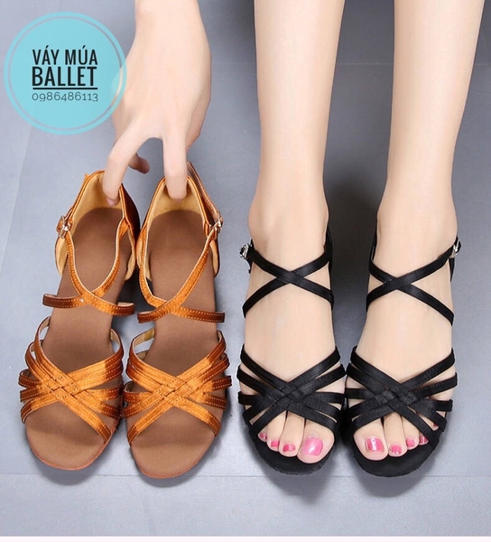 giày khiêu vũ quai đan