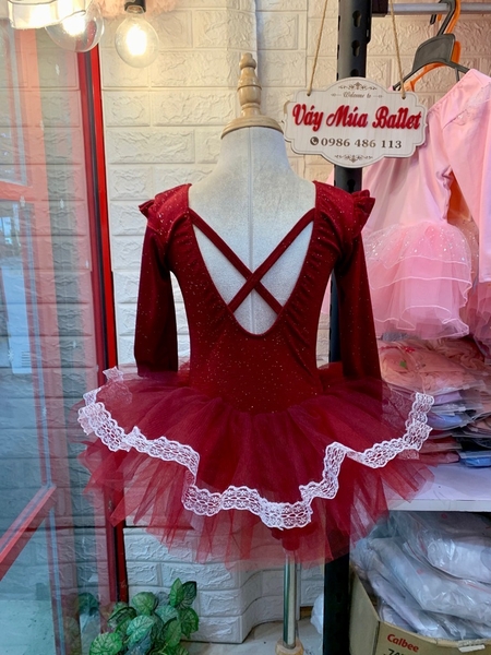 Váy múa thun nhũ tiên dài viền đỏ đô