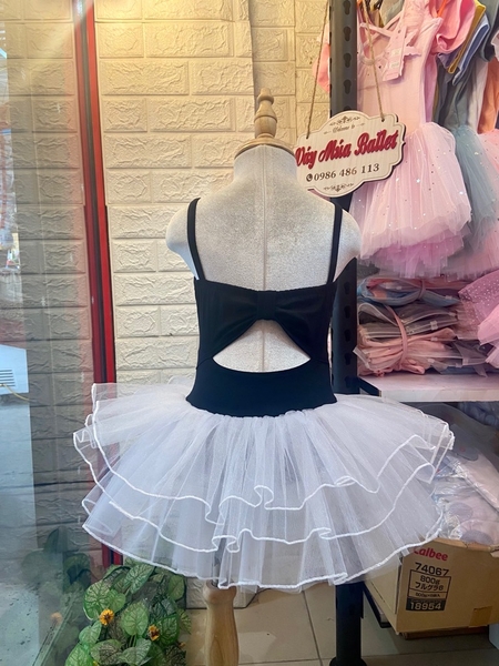 Váy múa 2 dây nơ lưng đen trắng