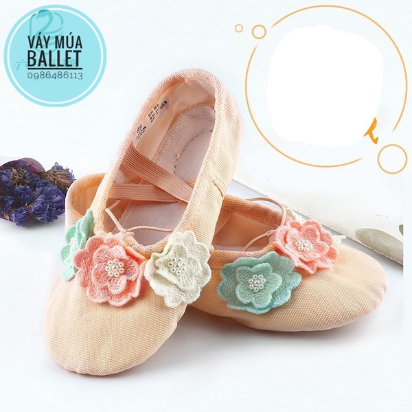 Giày vải múa ba hoa