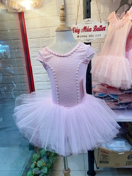 Váy múa ren ngực nơ lưng tay hến