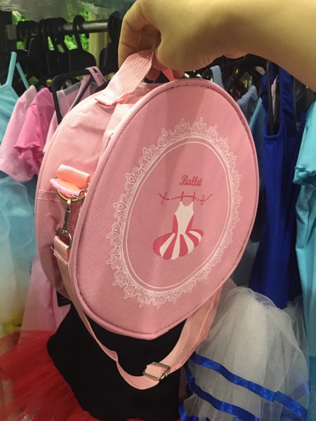 Túi khiêu vũ tròn