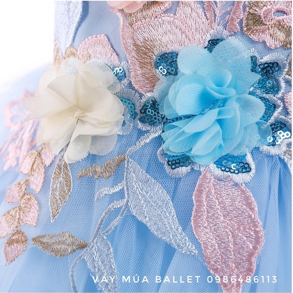 Váy công chúa hoa ngực 3D màu vàng, hồng, xanh