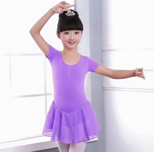 Váy tập múa tay ngắn chân voan